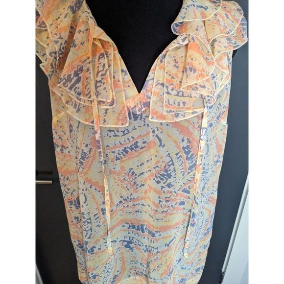 *3 for $12* Cabi Flashback Tunic Sheer Ruffle Collar Sleeveless Blouse -‎ Small - Picture 3 of 7